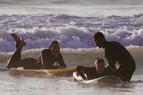 Cours particuliers de surf auprès d'un surfeur pro autour de Taghazout