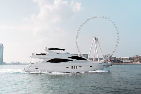 Majesty 77ft Diamond Dust — Dubai's beste jachtverhuur