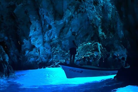 Blue Cave, Hvar, Vis og Blue Lagoon heldagstur fra Split