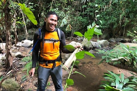 8KM wildwaterraften en 3HRS Jungle Trekking Avontuur