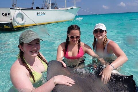 Stingray City Sandbar, mergulho com snorkel no Coral Gardens e Star Fish Point