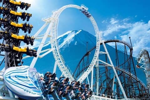 Privat tur til Fuji-Q Highland Amusement Park med engelsk sjåfør