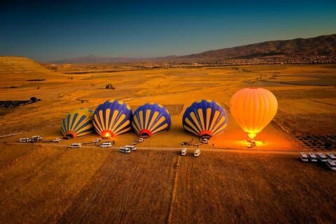 3 - All-Inclusive Kappadokien-Tour ab Istanbul und Ballonfahrt