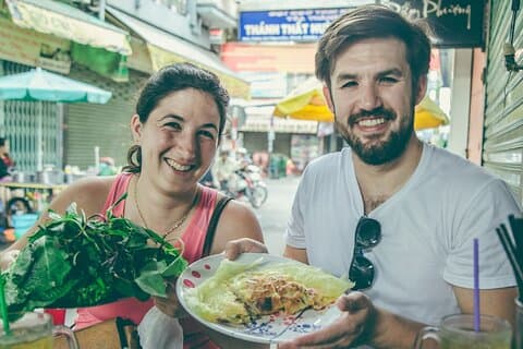 Nachtessen Tour in Saigon Mit dem Roller