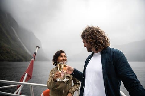 Premium Milford Sound Cruise Including Lunch