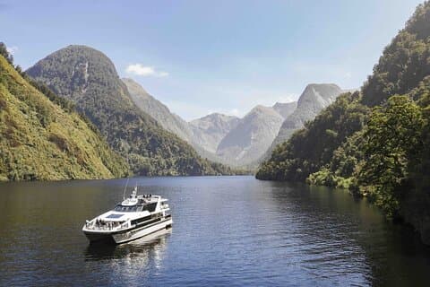 Croisière d'une journée dans la région sauvage du Doubtful Sound au départ de Manapouri