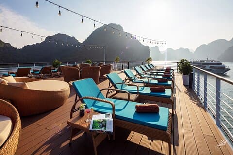 Capella Cruise 3-tägige Erkundung der Lan Ha Bay von Halong