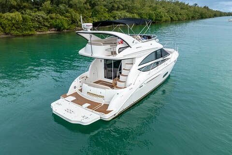 42 à 46 Ft Private Yacht Miami, louer pour 2 ou 4 heures, 13 ppl