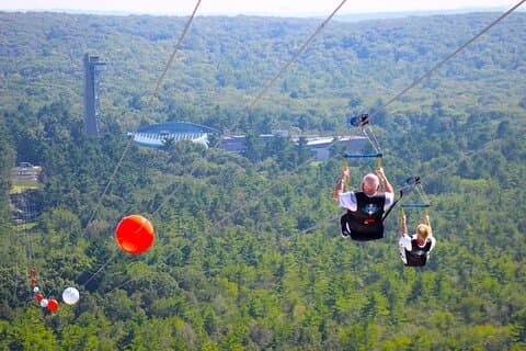 HighFlyer Zipline på Foxwoods