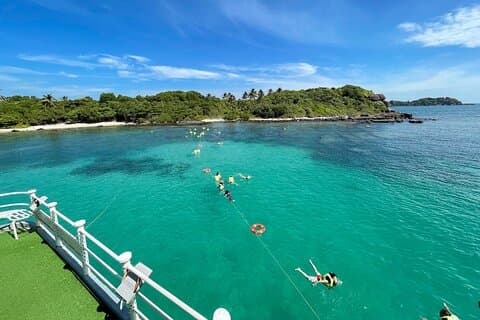 Tour por las tres islas de Phu Quoc en barco