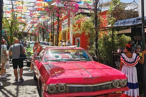 Esplora Puerto Plata con la guida locale e il veicolo al tuo servizio