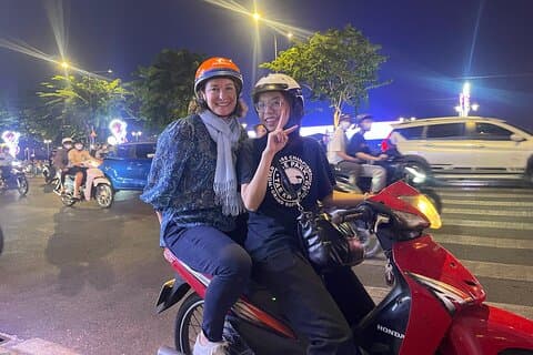 Ho Chi Minh-byen Sightseeing eller midnatsnatteliv på motorcykel