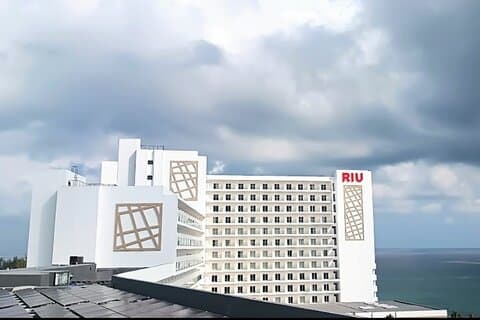 Transfert privé depuis ou vers l'aéroport vers le Riu Palace Aquarelle