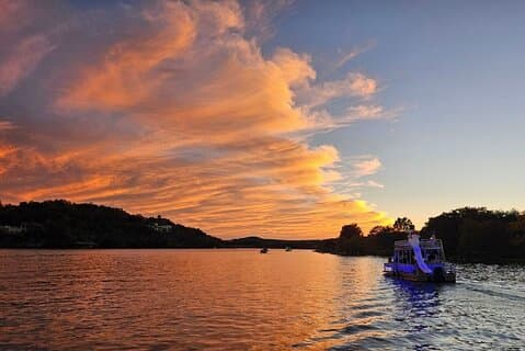 Crociera in barca al tramonto sul lago Austin – 1 - Tour panoramico di un'ora
