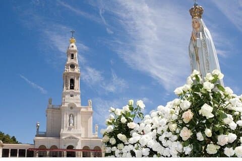 Guided excursion and hotel, 7 nights in Portugal in French