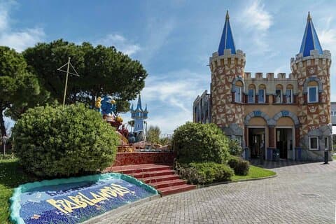 Rimini : billet d'entrée au parc d'attractions Fiabilandia