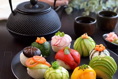 [NOUVEAU]JPN CULTURE - Buy@Toyosu Market SUSHI Making + TEA + Maid Cafe