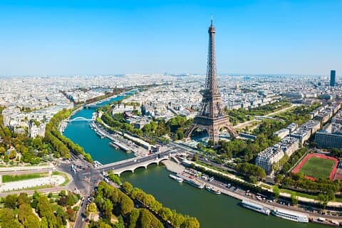 From Le Havre Port: "Paris On Your Own" Round-Trip Bus Transfer