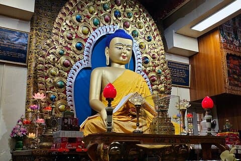 Guided 6 hrs Dharamshala's Tibetan monasteries & Nunnery tour