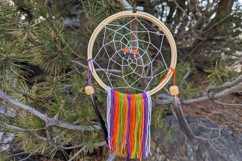 Cree su propio kit de arte que atrape pensamientos positivos en Estes Park