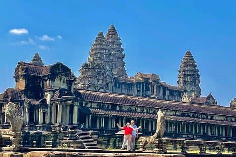 Lokal fransktalande guide för Angkor Wat Day Tour