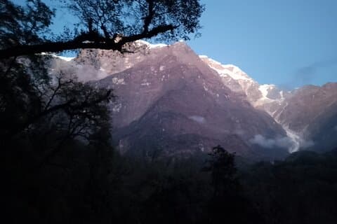 2 dagars Kapuche Glacier Lake Trek från Pokhara