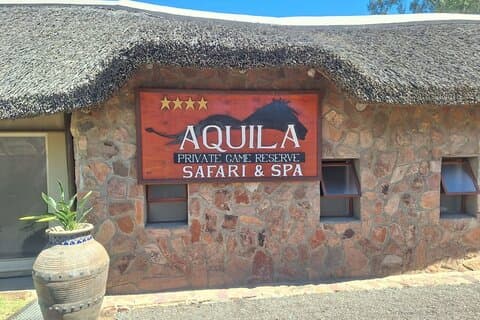 Wildlife Safari i Aquila Game Reserve, Cape Town
