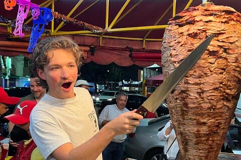 Coma à vontade: The Taco Chronicles Tour