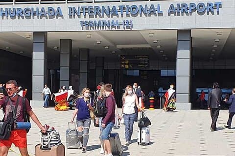 Privater Transfer vom und zum Flughafen Hurghada