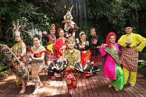 Kuching City Tour plus Sarawak Cultural Village