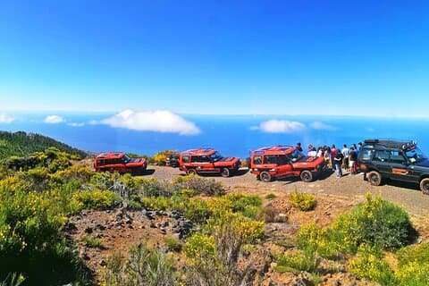 Tour de safari en jeep de día completo a Porto Moniz y Cabo Girão