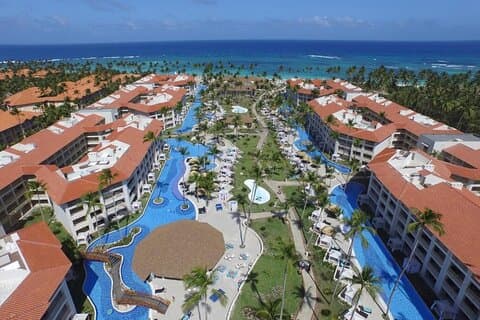 Santo Domingo Airport and Majestic Mirage Private Transfer