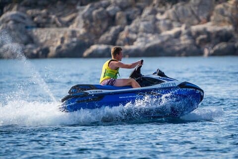 Jet Ski Rent 1t