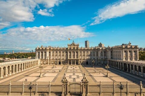 Visite historique du Palais Royal Madrid + Ebook