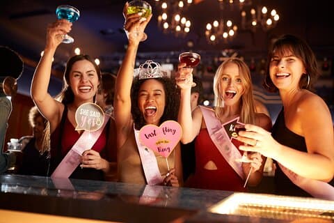 Rastreamento de bar de despedida de solteira em Miami