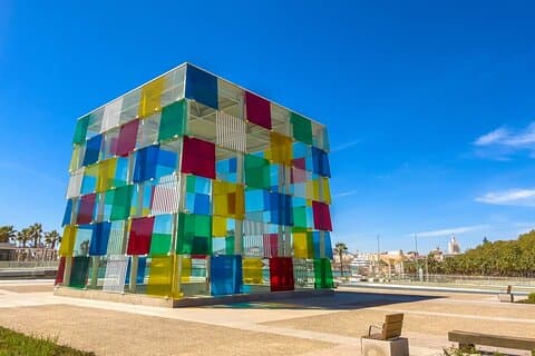 Malaga: Centre Pompidou Malaga Biglietto d'ingresso e audioguida della città