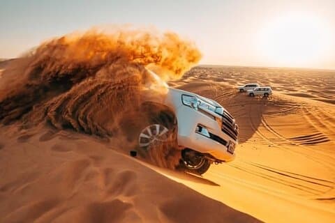 Dubai Desert Safari Evening Tour – BBQ Dinner & Live Shows