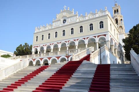 Tour de Tinos au départ de Mykonos