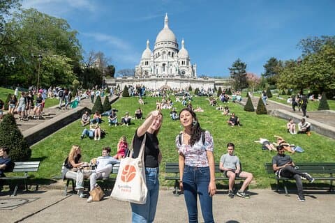 Esplora Montmartre come un locale - tour a piedi privato