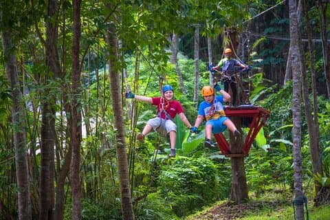 Ultimative Zipline-Spiele-Herausforderung in Krabi