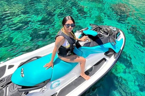 Excursión a Cala Salada en Moto de Agua Desde San Antonio