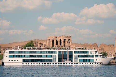 3 - Dag 2 - natt cruise fra Aswan til Luxor inkludert ballong