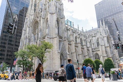 Excursão a pé pela Catedral de São Patrício e Manhattan