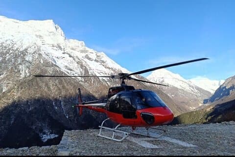 Helikopterhenting fra Namche til Kathmandu