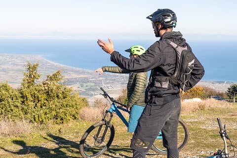 Tour privado guiado en bicicleta eléctrica por el Monte Olimpo