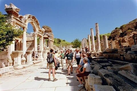 Heldagstur i Salda-søen og Pamukkale fra Side