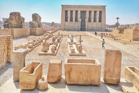 from Hurghada: Private Luxor 2 Days Tour with Dendera and Abydos
