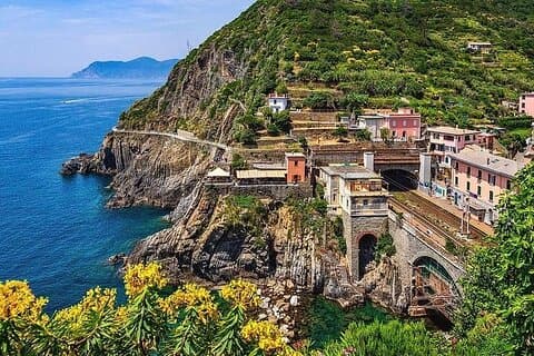 Esperienza VIP di un'intera giornata per piccoli gruppi alle Cinque Terre da Firenze