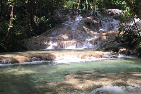 Falmouth till Bob Marley Nine Miles och Dunns River Falls Tour