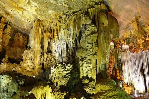 Hoteller i nærheden af Phong Nha Cave Day Tour Odd Days